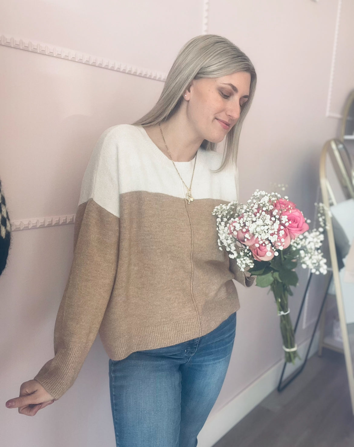 Block Sweater White and Tan