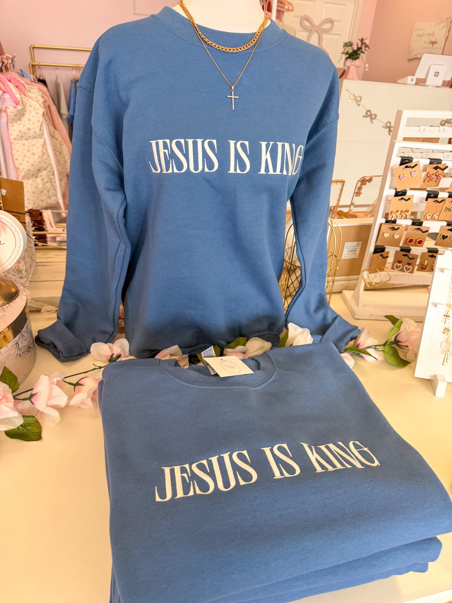 Jesus is King Indigo Blue | Christian Women’s Crewneck Sweatshirt