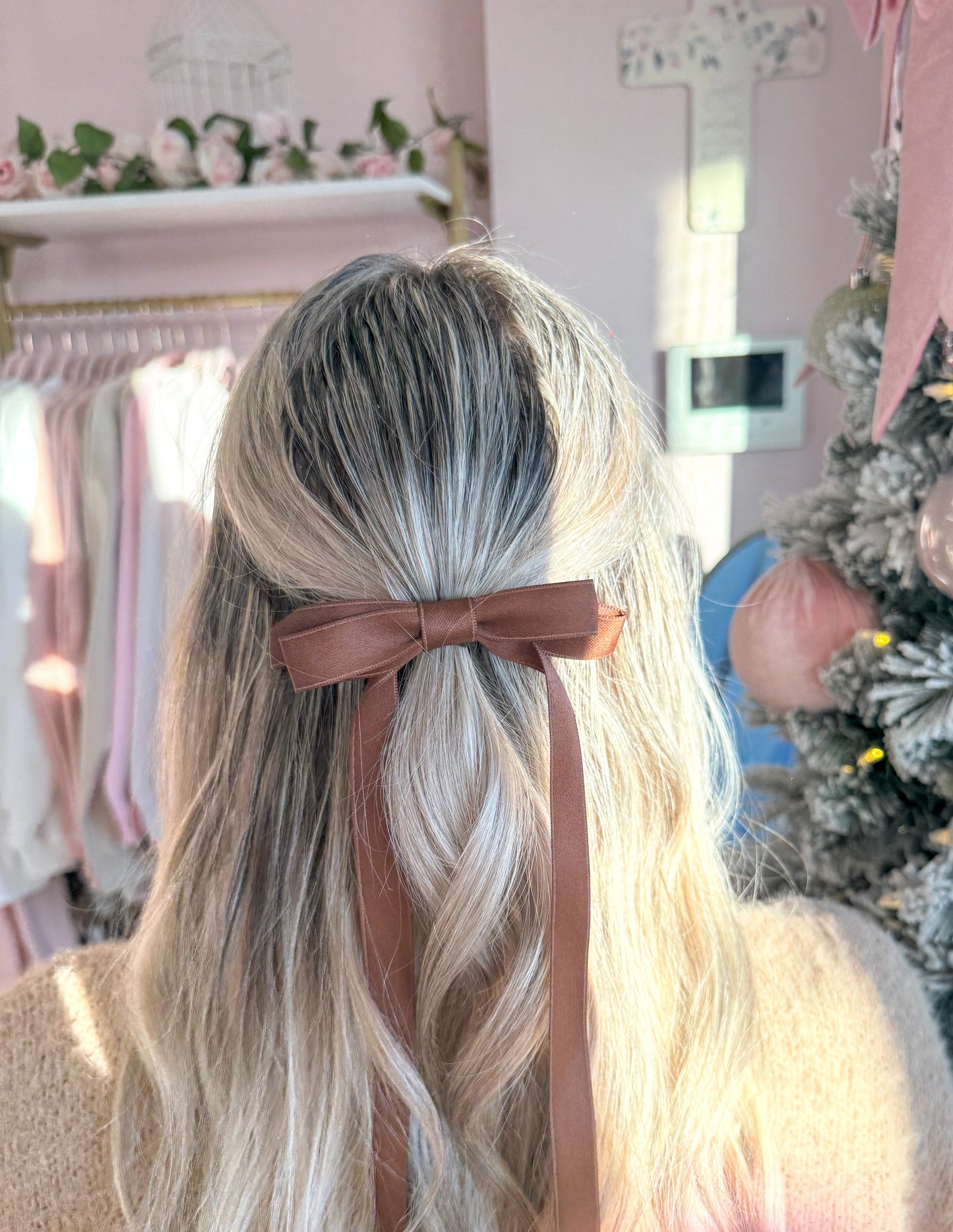 Brown Clip-in Hair Bow