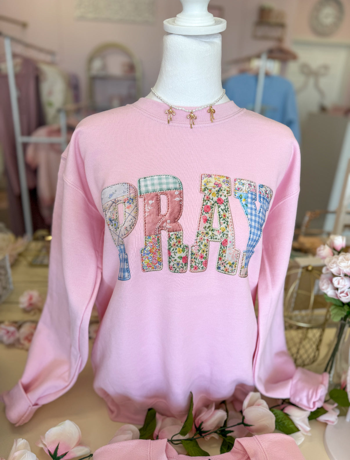 Patchwork Pray Crewneck in Pink